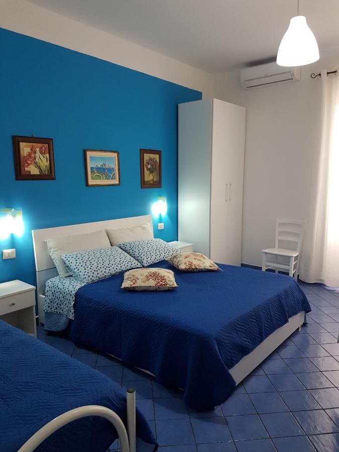 Appartamento Lipari Centro Storico Flat 6 mins from Port Esterno foto
