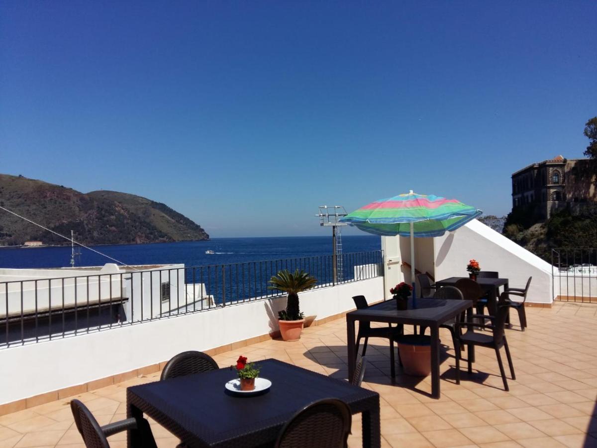 Appartamento Lipari Centro Storico Flat 6 mins from Port Esterno foto